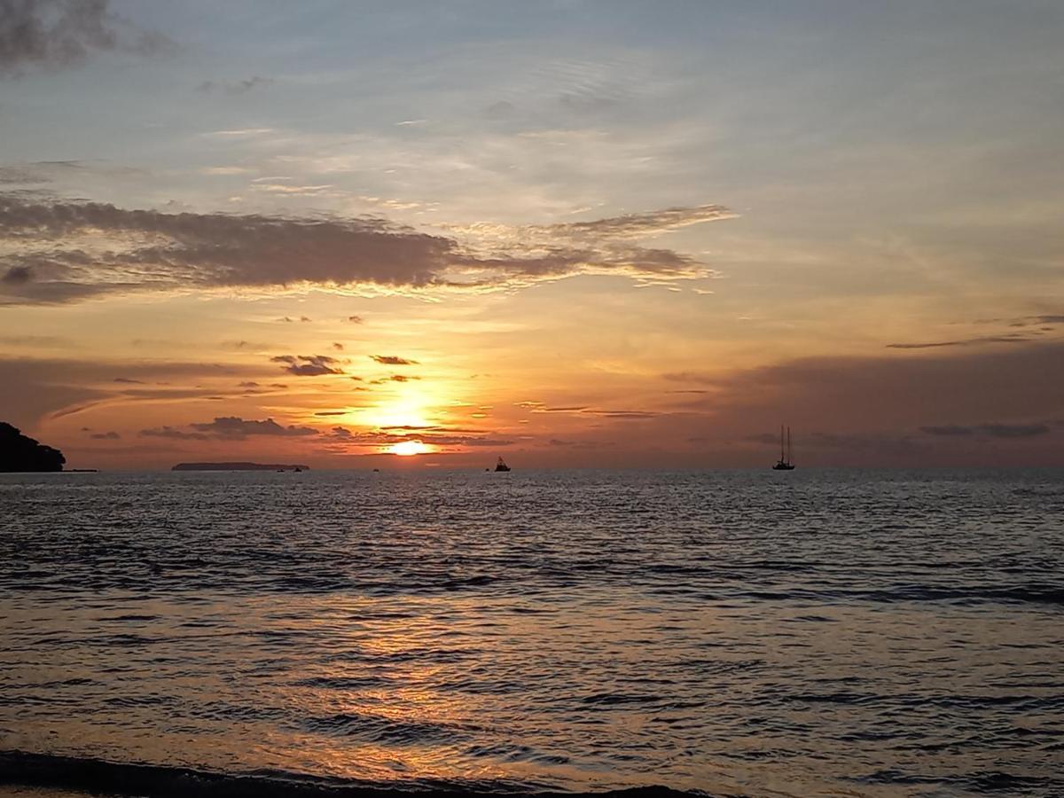 Pirate Cove Hotel Drake Bay Bagian luar foto