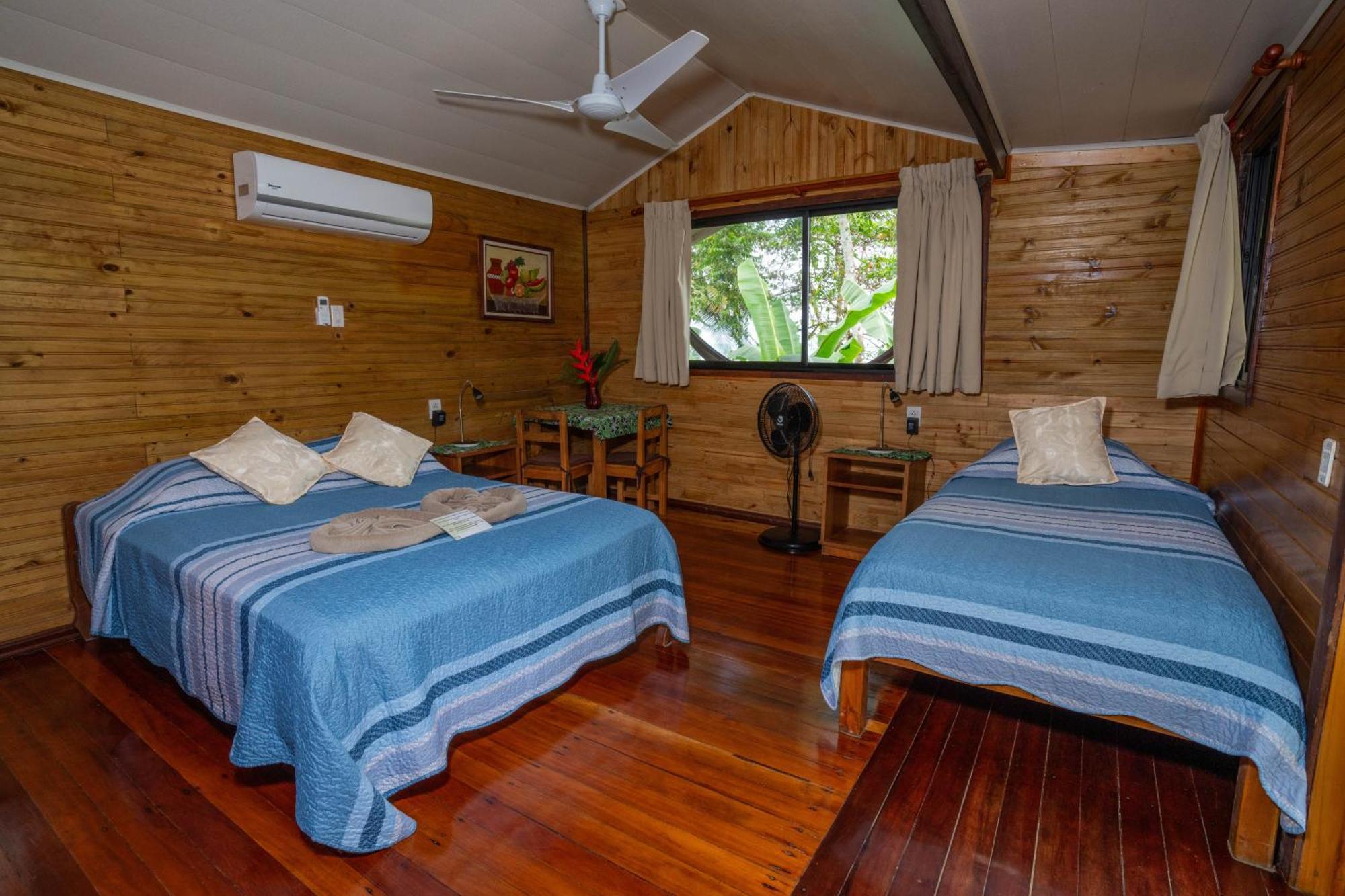 Pirate Cove Hotel Drake Bay Bagian luar foto