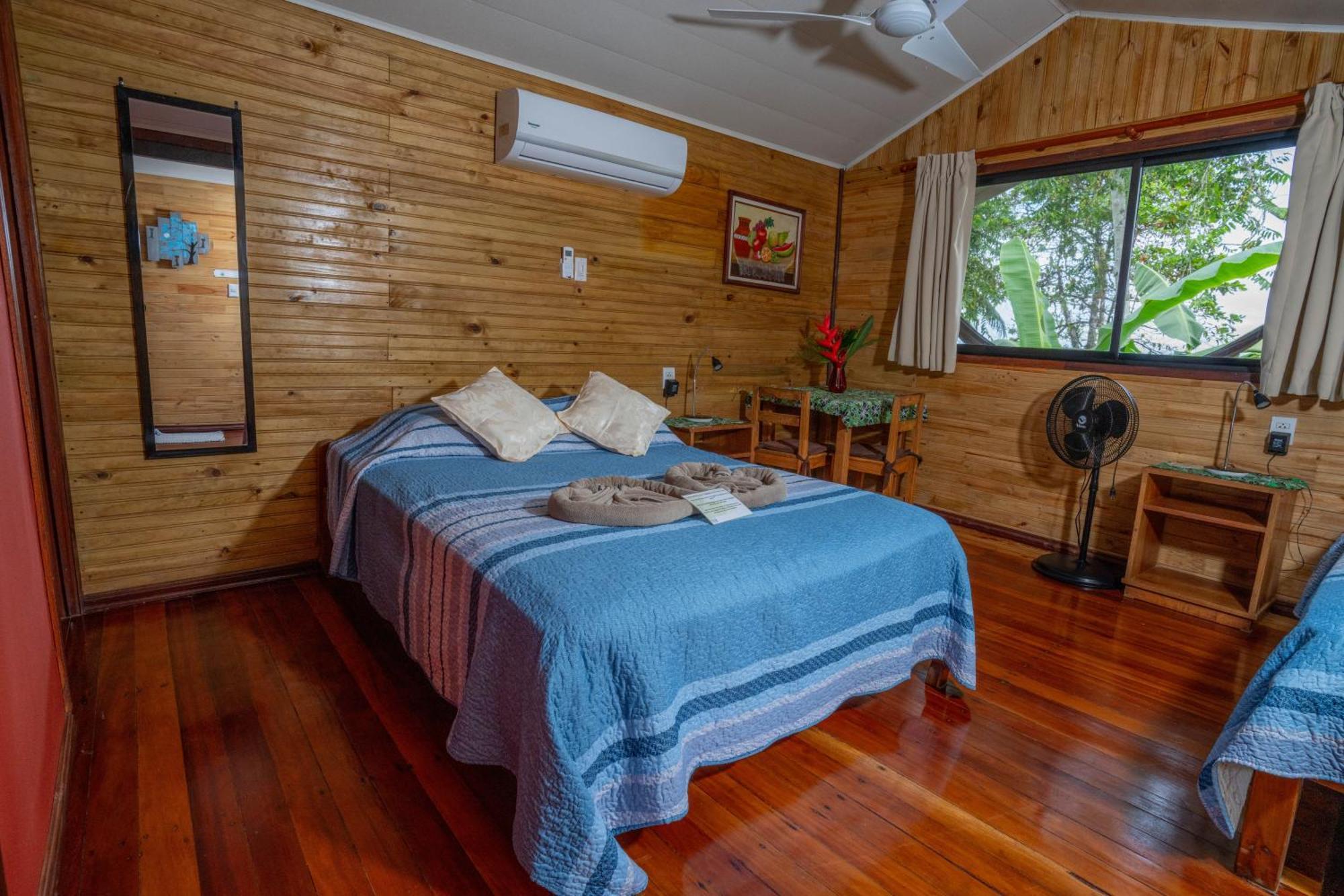 Pirate Cove Hotel Drake Bay Bagian luar foto