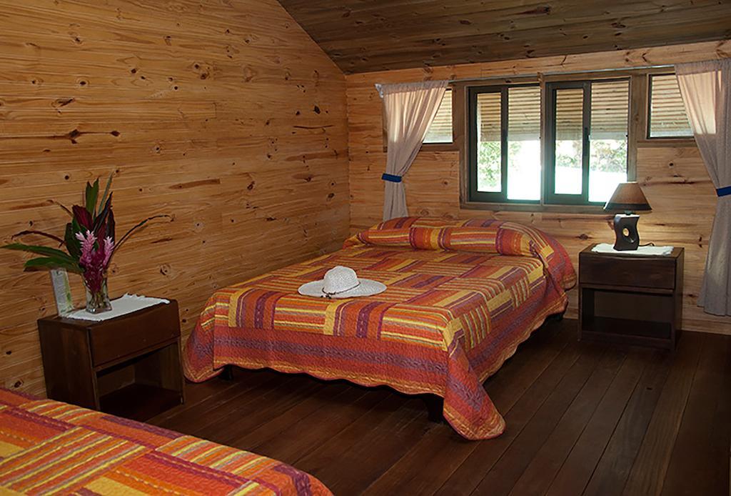Pirate Cove Hotel Drake Bay Ruang foto