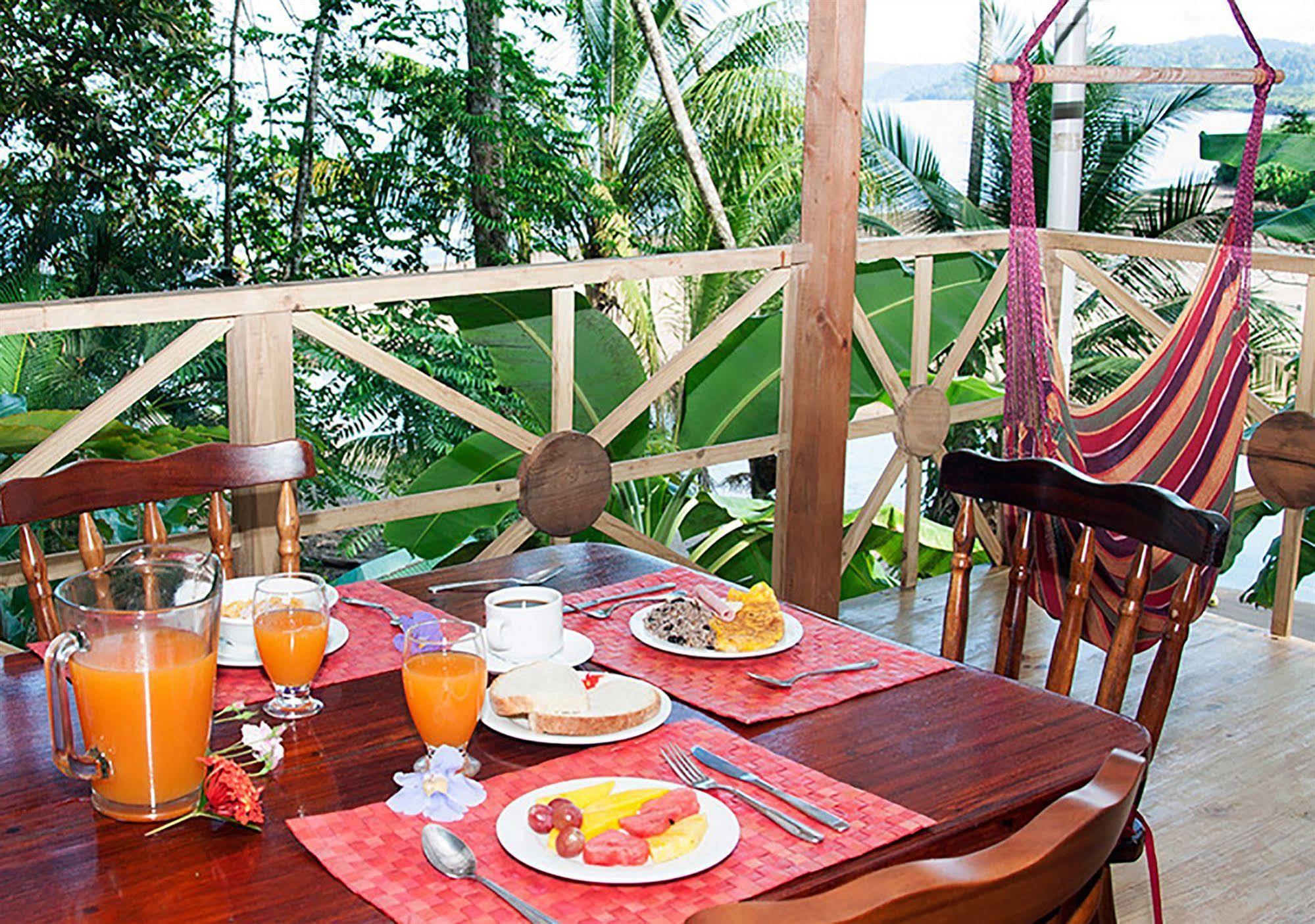 Pirate Cove Hotel Drake Bay Bagian luar foto