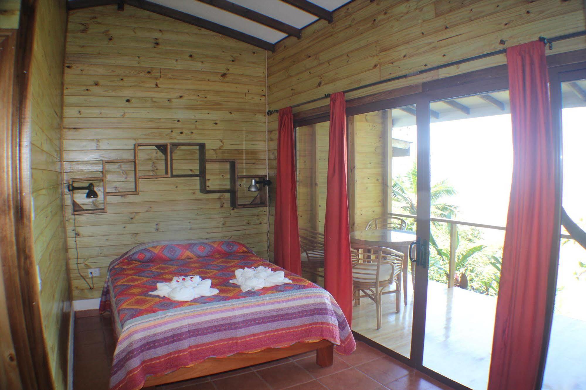 Pirate Cove Hotel Drake Bay Bagian luar foto